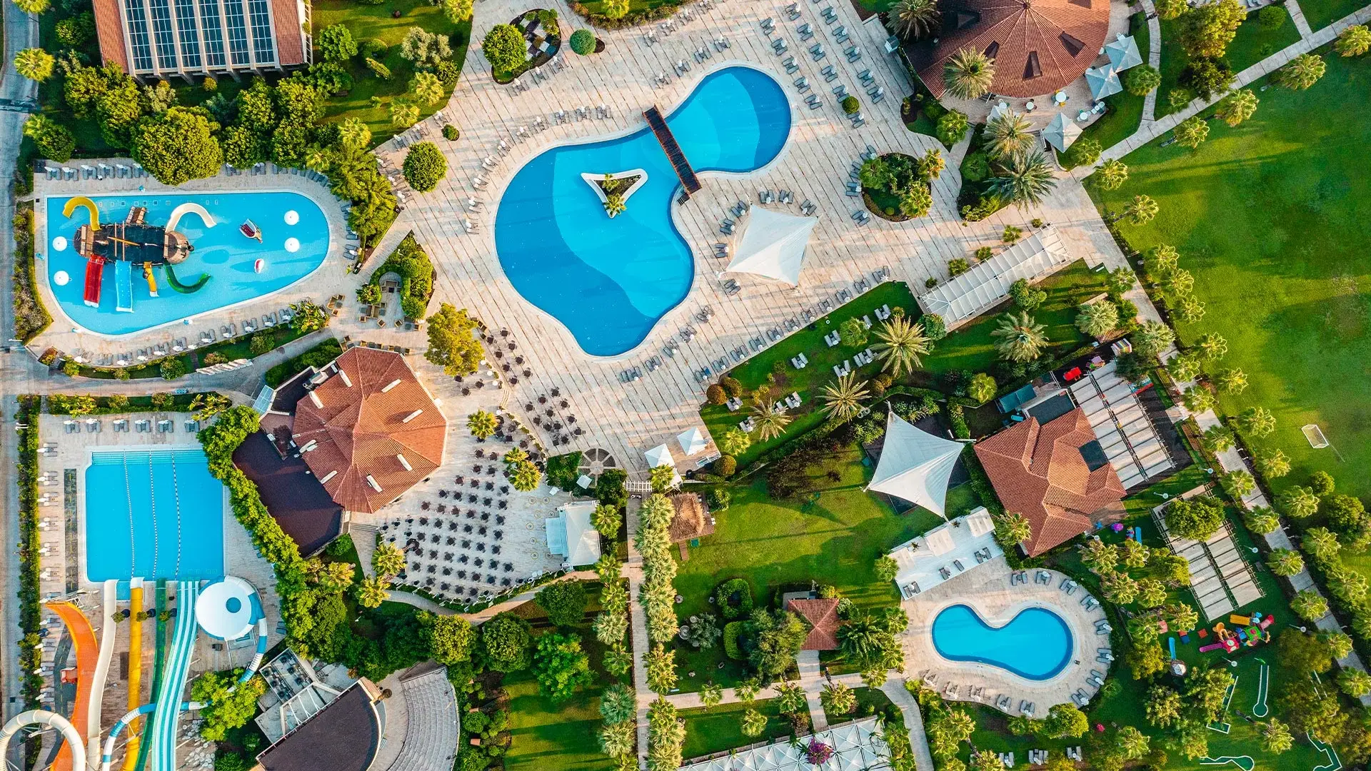 Bellis Deluxe Hotel